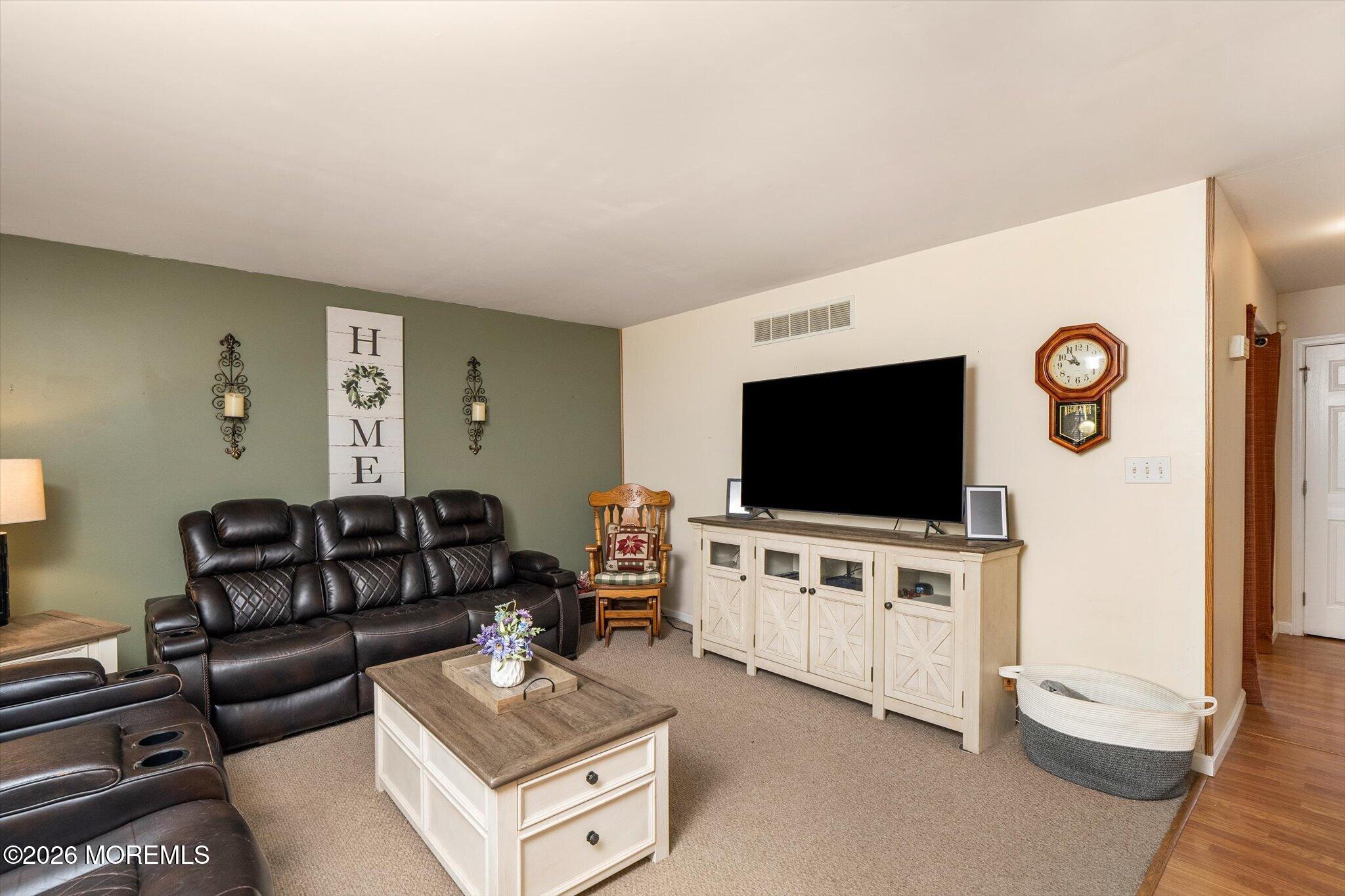208 N Success Road Cream Ridge NJ 08514