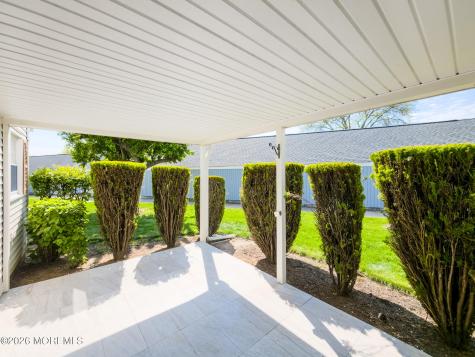 220C Manchester Lane Monroe NJ 08831