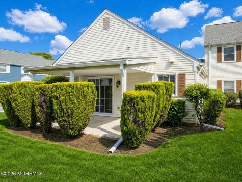 220C Manchester Lane Monroe NJ 08831
