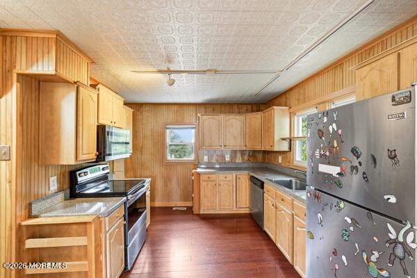 107 Elm Street Lakehurst NJ 08733