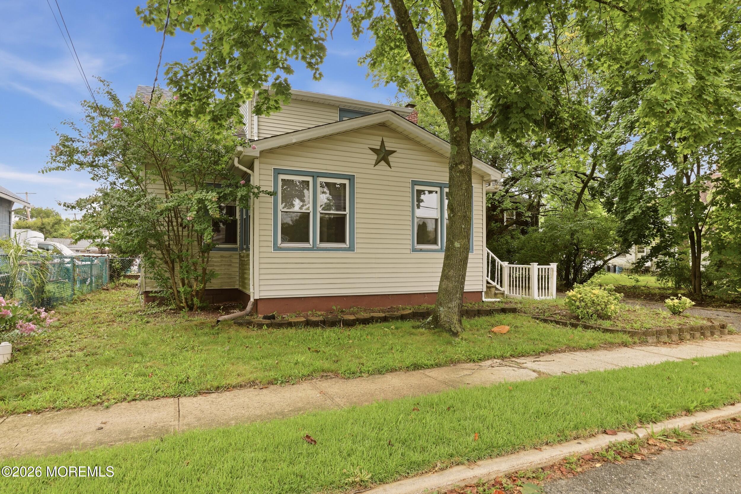 107 Elm Street Lakehurst NJ 08733