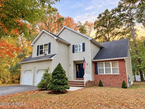 4 Adrianna Court Bayville NJ 08721