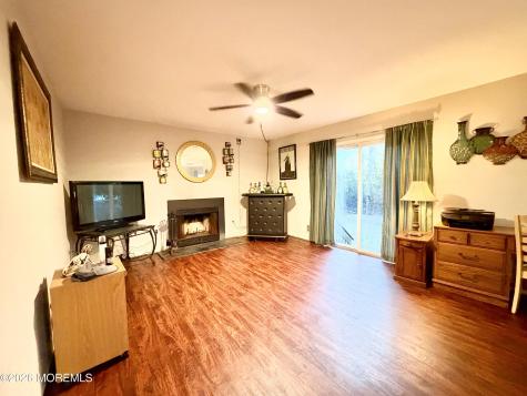 4 Adrianna Court Bayville NJ 08721