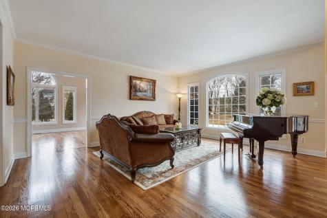 13 Sugar Loaf Hill Millstone NJ 08510