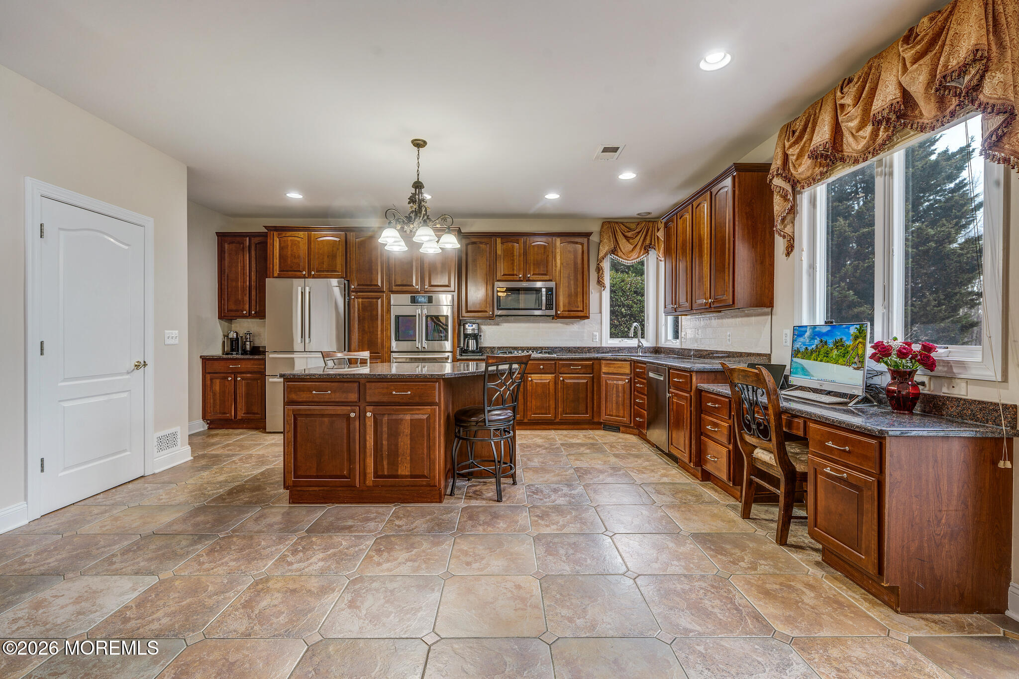 13 Sugar Loaf Hill Millstone NJ 08510