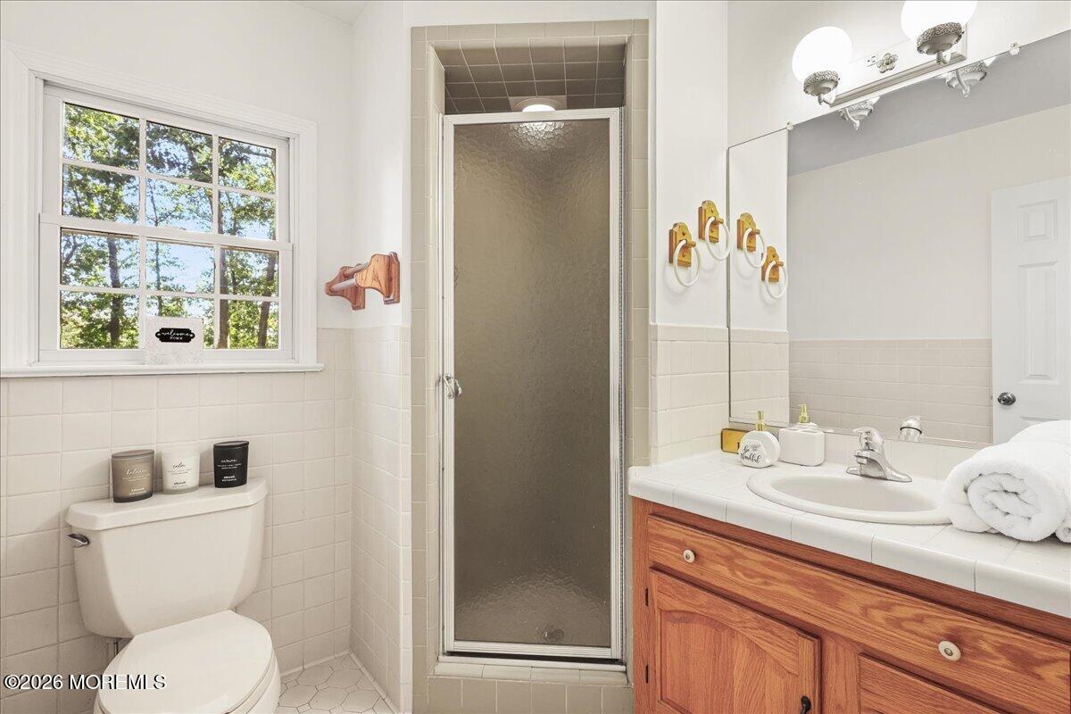 6 Rimwood Drive Lincroft NJ 07738