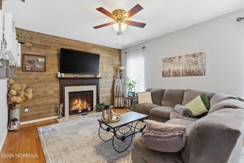 9 Kindling Way Jackson NJ 08527