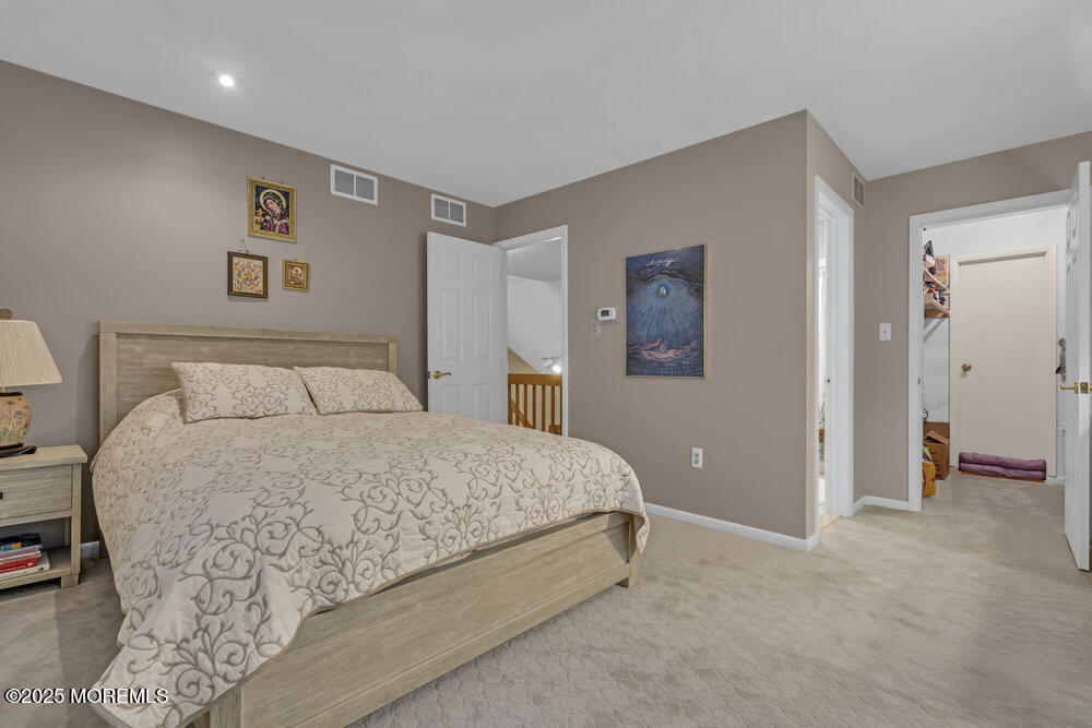 528 Eagle Point Drive Toms River NJ 08753