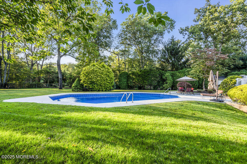 528 Eagle Point Drive Toms River NJ 08753