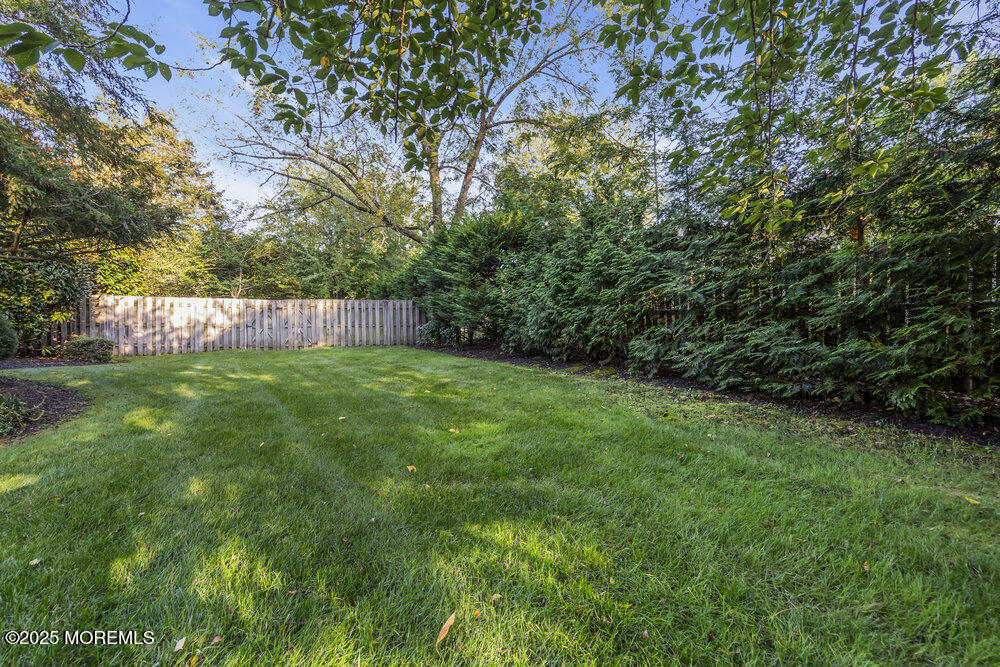 528 Eagle Point Drive Toms River NJ 08753
