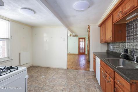 32 Seawood Avenue Keansburg NJ 07734
