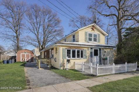 32 Seawood Avenue Keansburg NJ 07734