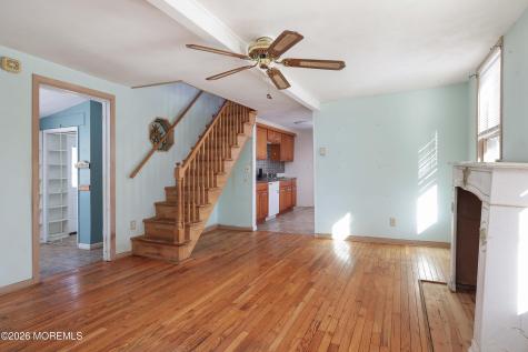 32 Seawood Avenue Keansburg NJ 07734