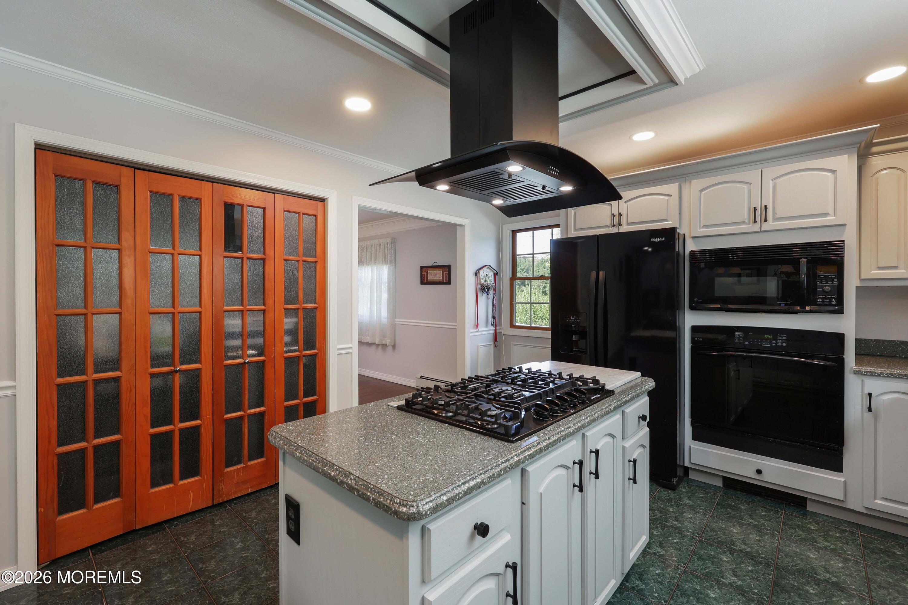 32 Sleepy Hollow Road Red Bank NJ 07701