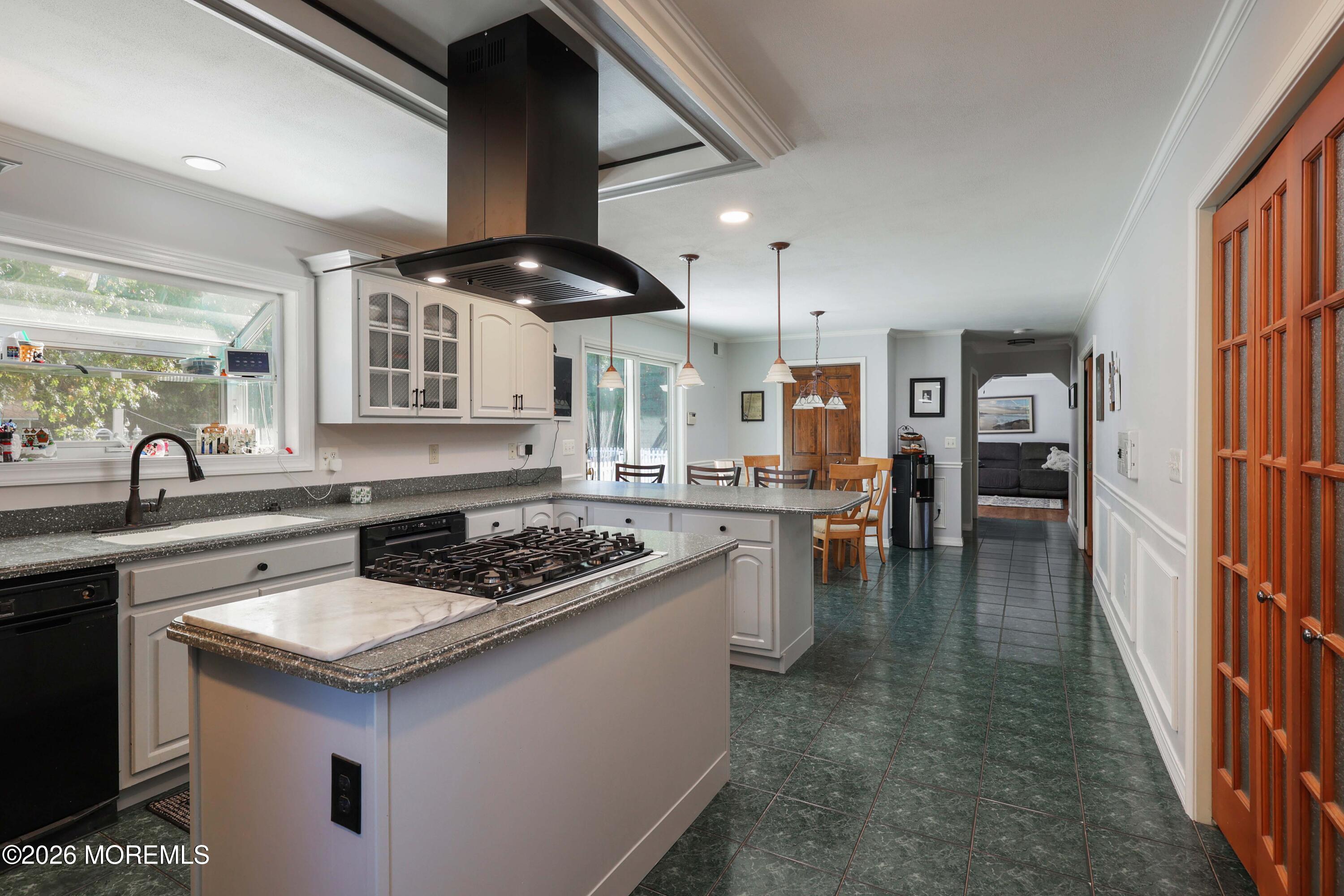 32 Sleepy Hollow Road Red Bank NJ 07701