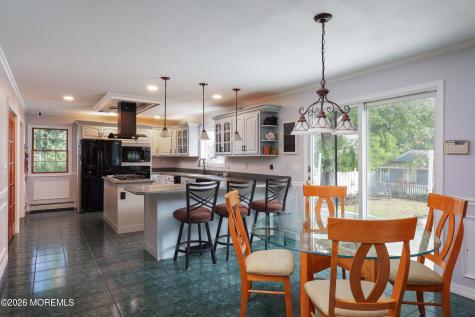 32 Sleepy Hollow Road Red Bank NJ 07701
