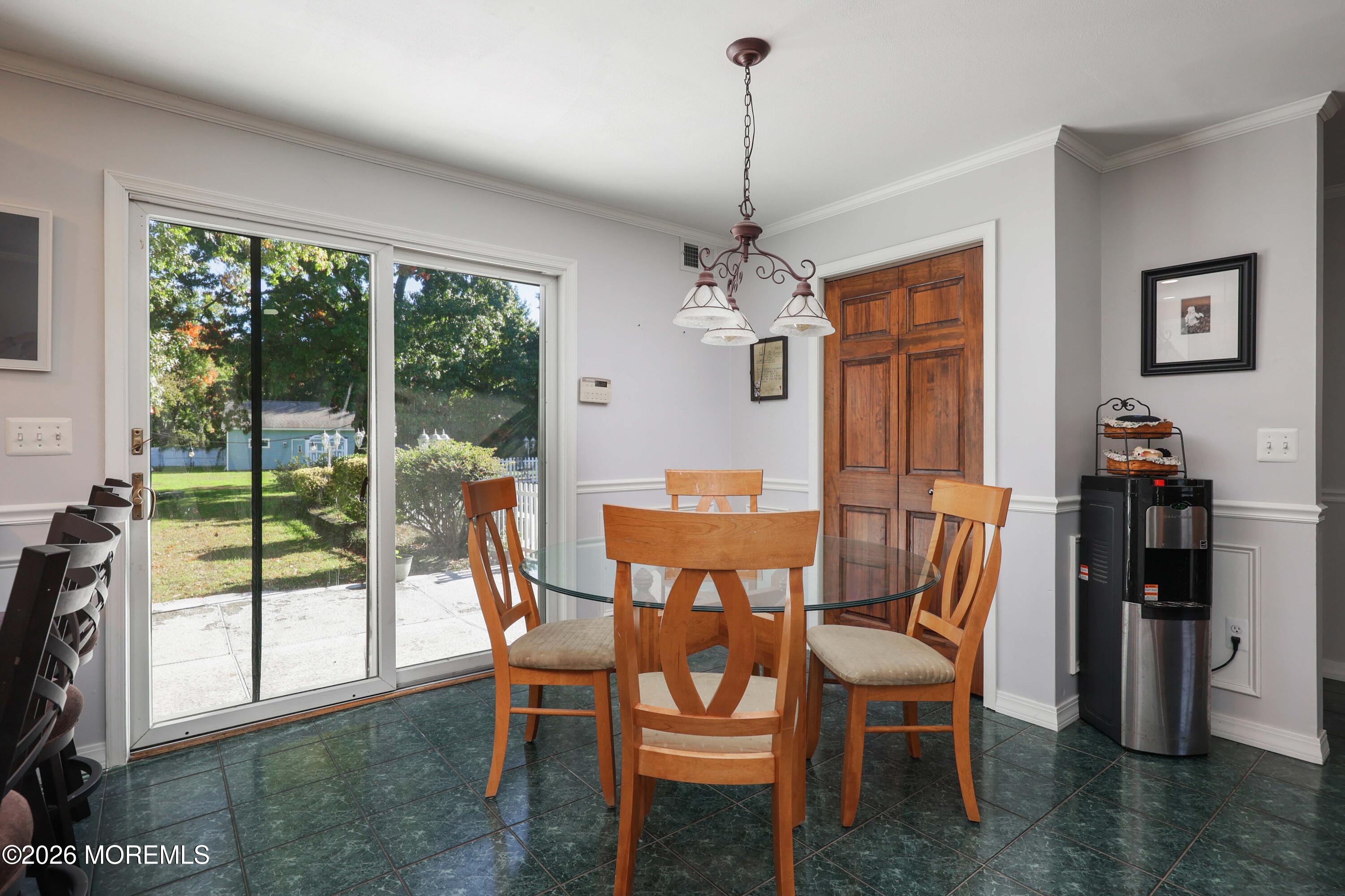 32 Sleepy Hollow Road Red Bank NJ 07701