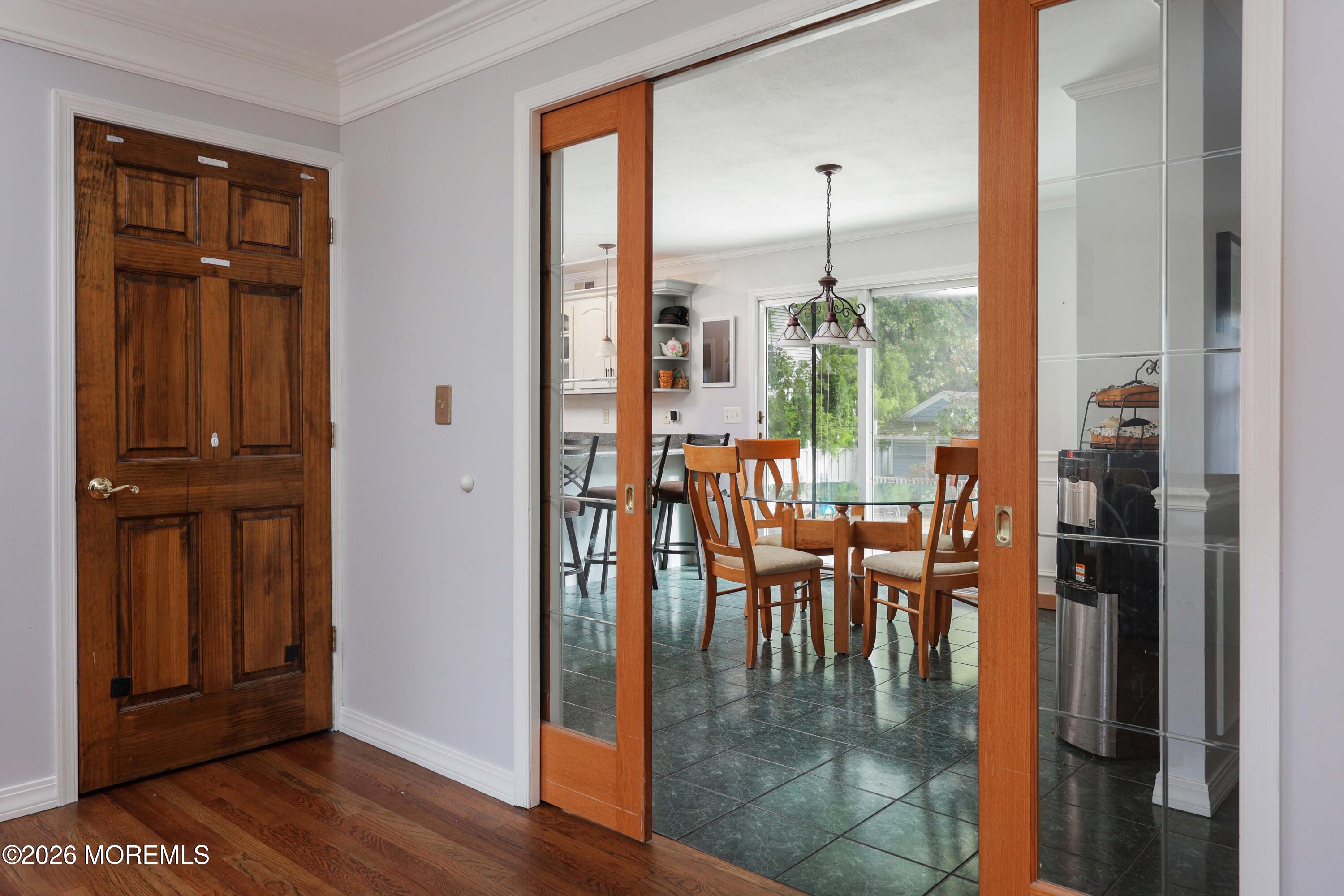 32 Sleepy Hollow Road Red Bank NJ 07701