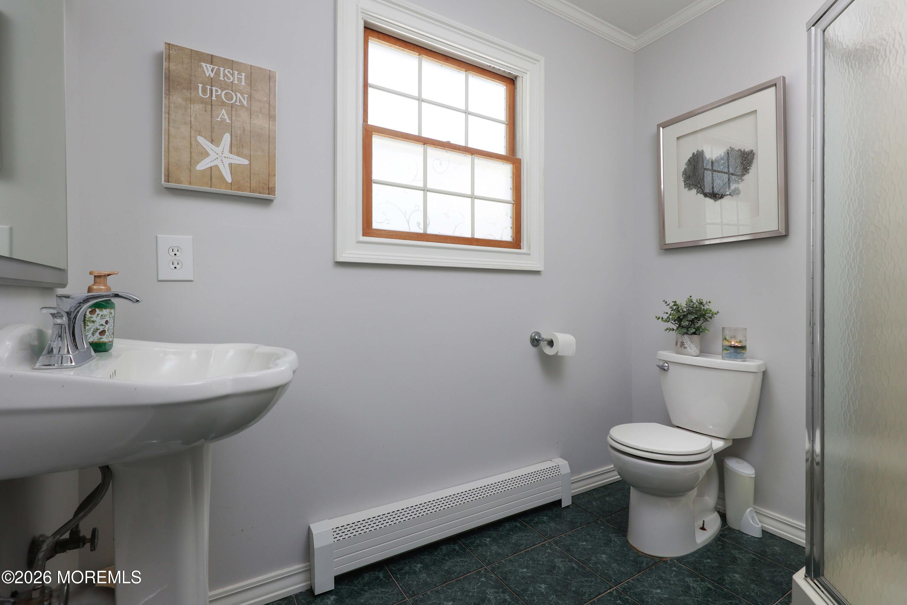 32 Sleepy Hollow Road Red Bank NJ 07701