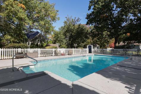 32 Sleepy Hollow Road Red Bank NJ 07701