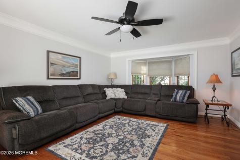 32 Sleepy Hollow Road Red Bank NJ 07701