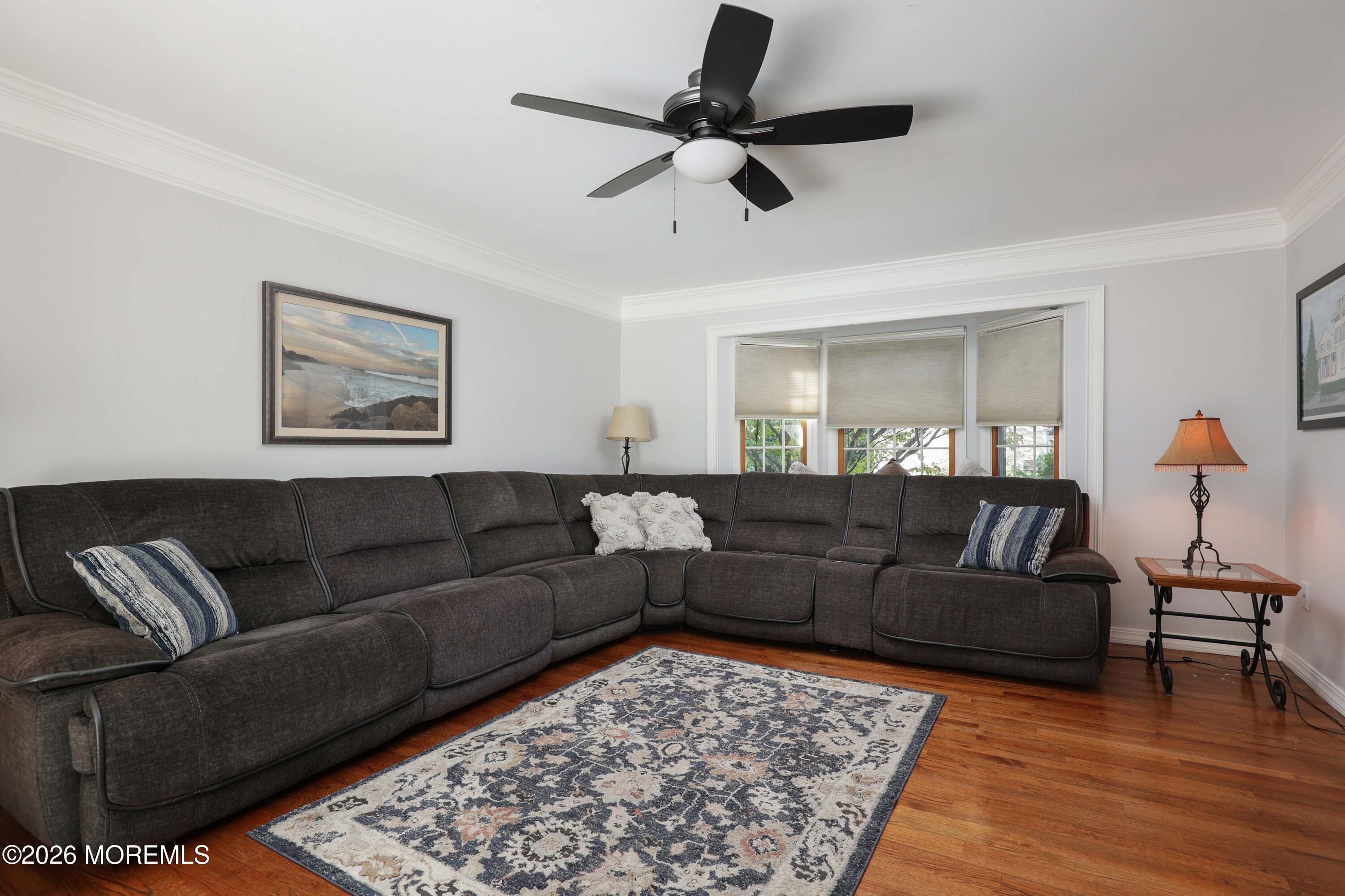 32 Sleepy Hollow Road Red Bank NJ 07701