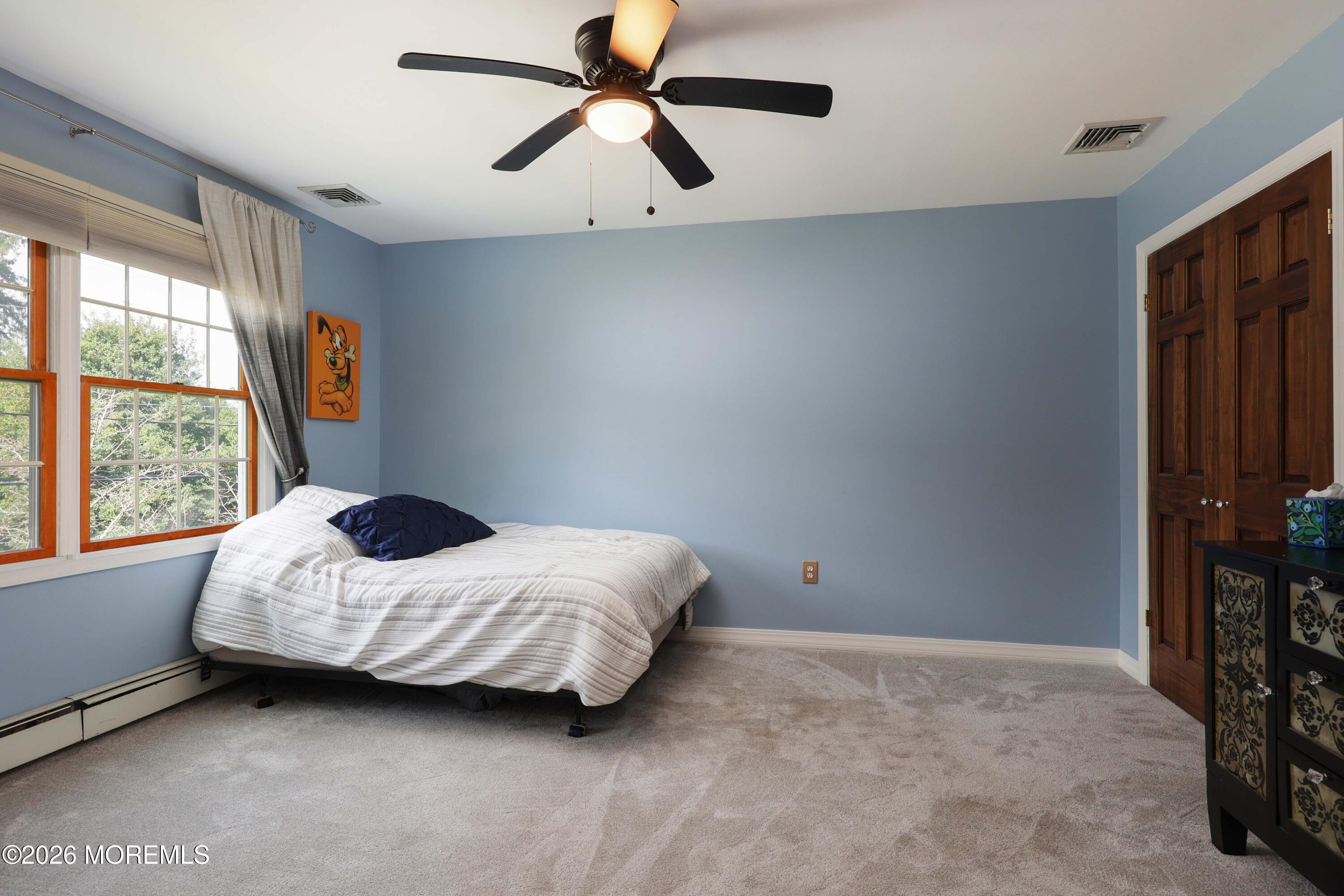 32 Sleepy Hollow Road Red Bank NJ 07701