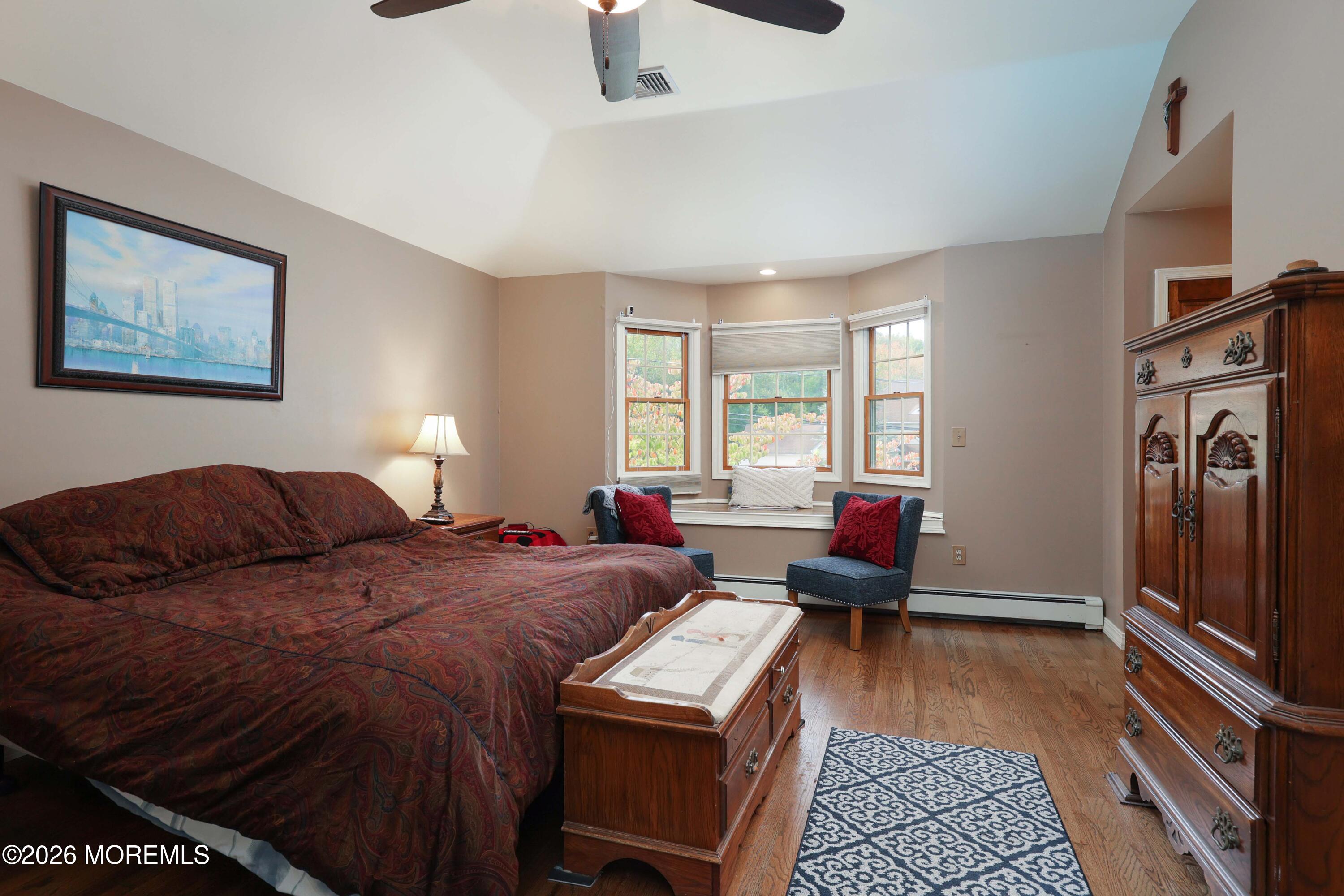 32 Sleepy Hollow Road Red Bank NJ 07701