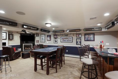 32 Sleepy Hollow Road Red Bank NJ 07701