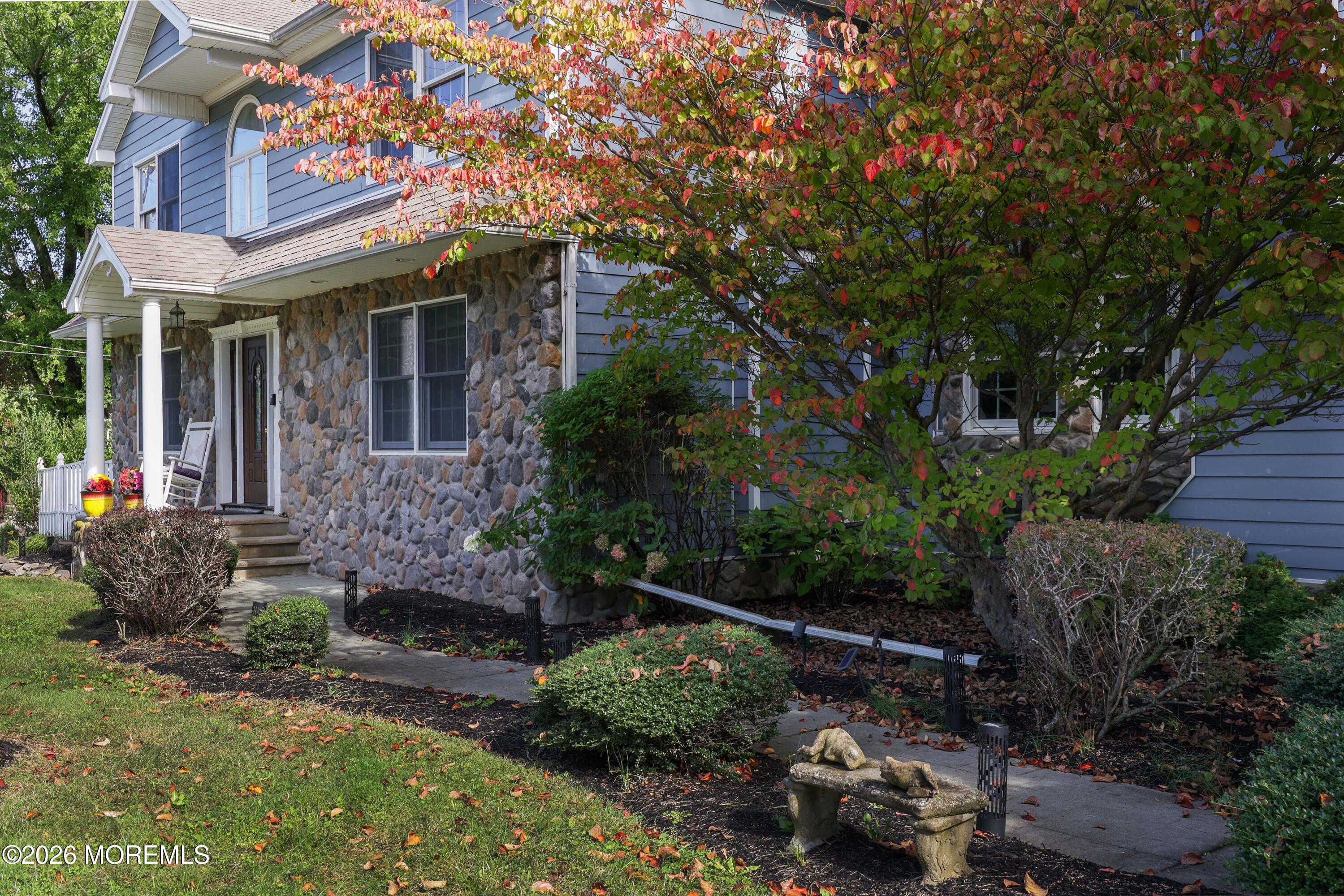 32 Sleepy Hollow Road Red Bank NJ 07701