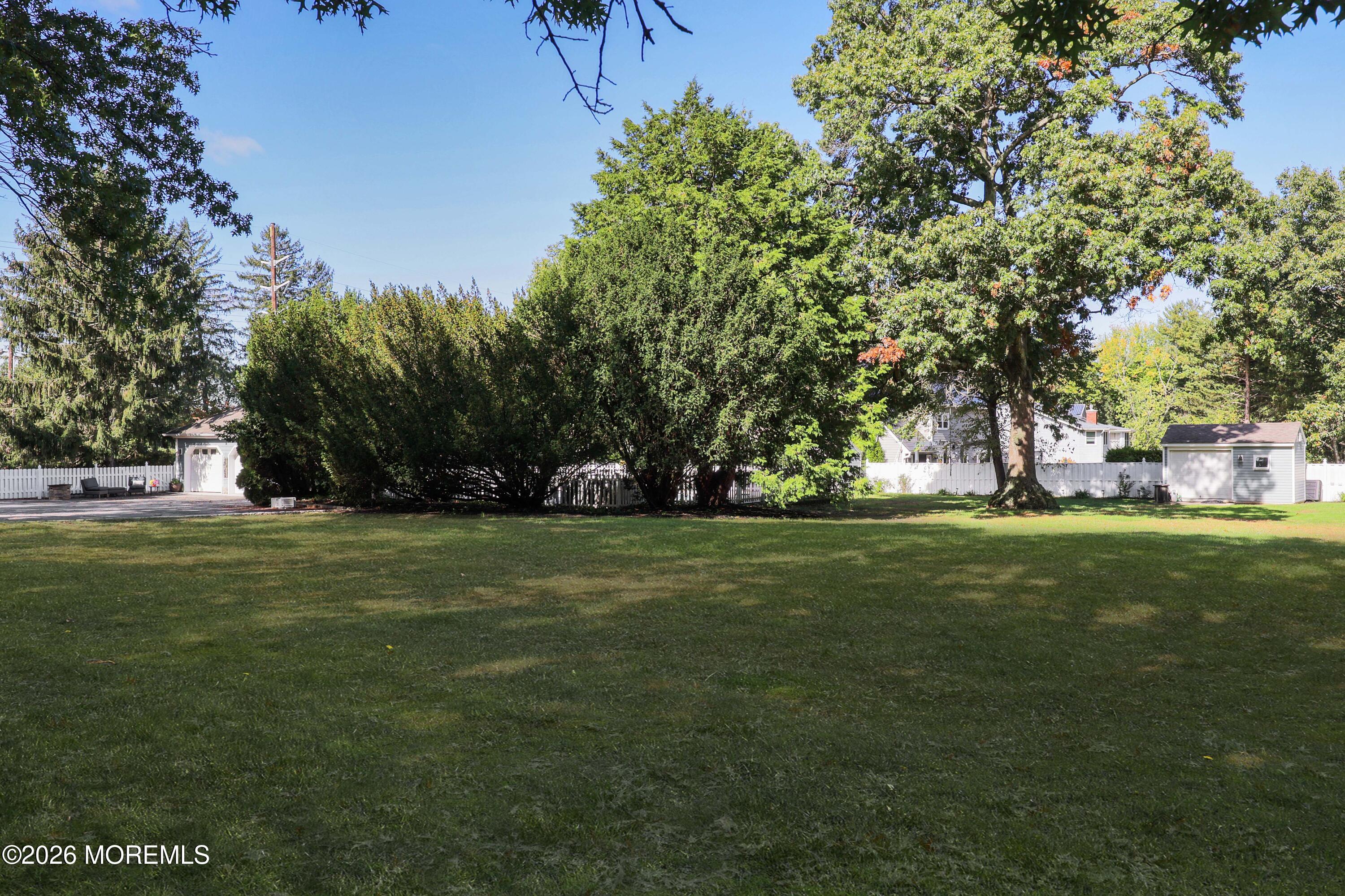 32 Sleepy Hollow Road Red Bank NJ 07701