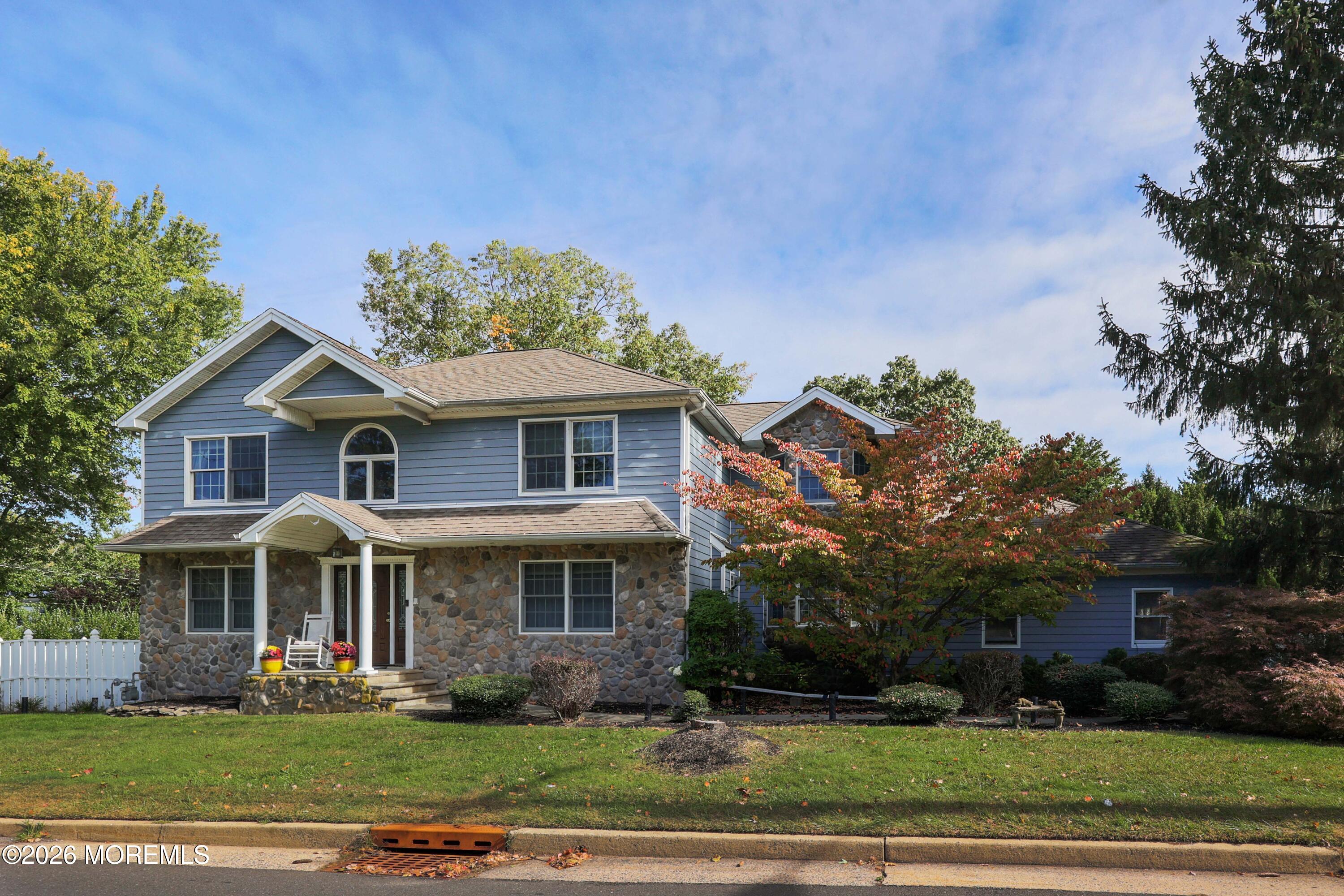 32 Sleepy Hollow Road Red Bank NJ 07701