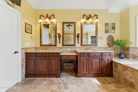 170 Holly Avenue West Creek NJ 08092