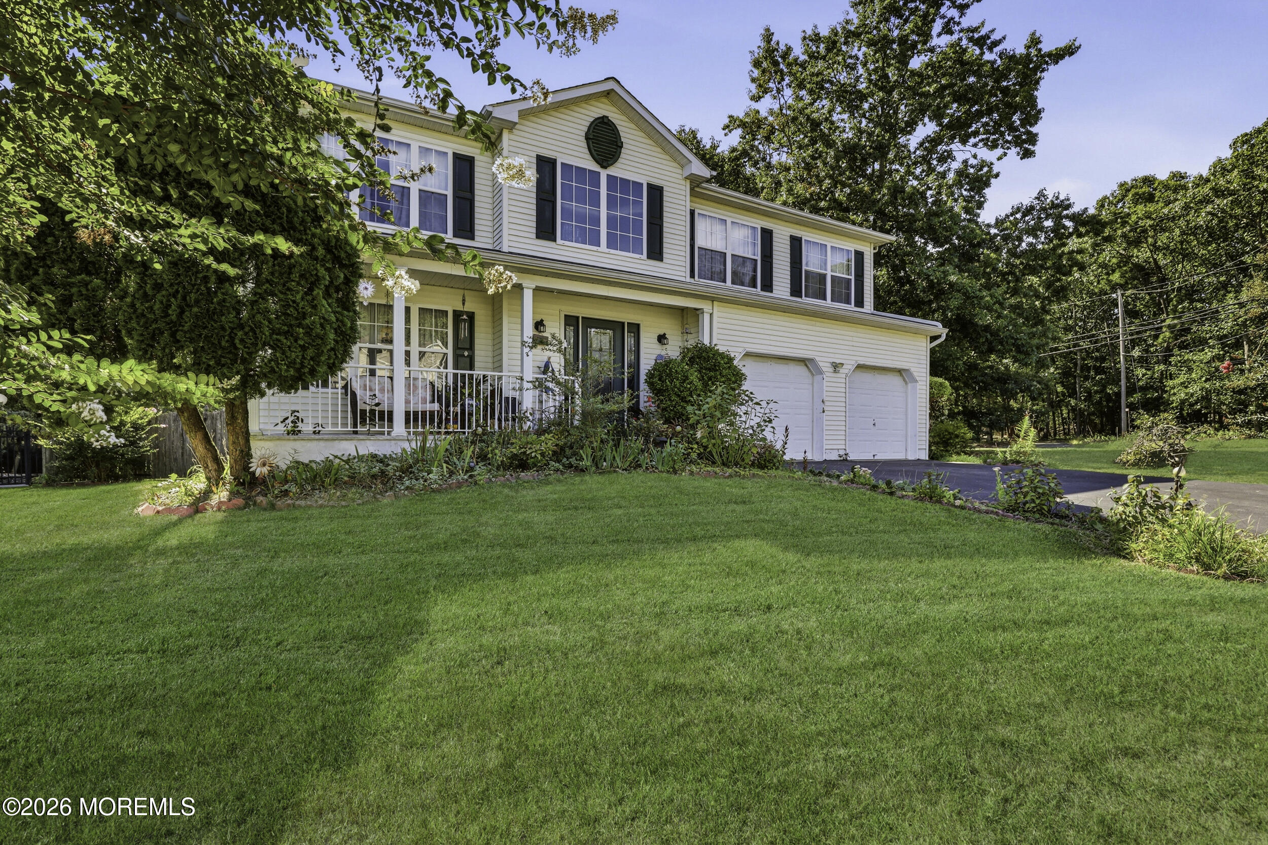 2 Diamond Lane Howell NJ 07731