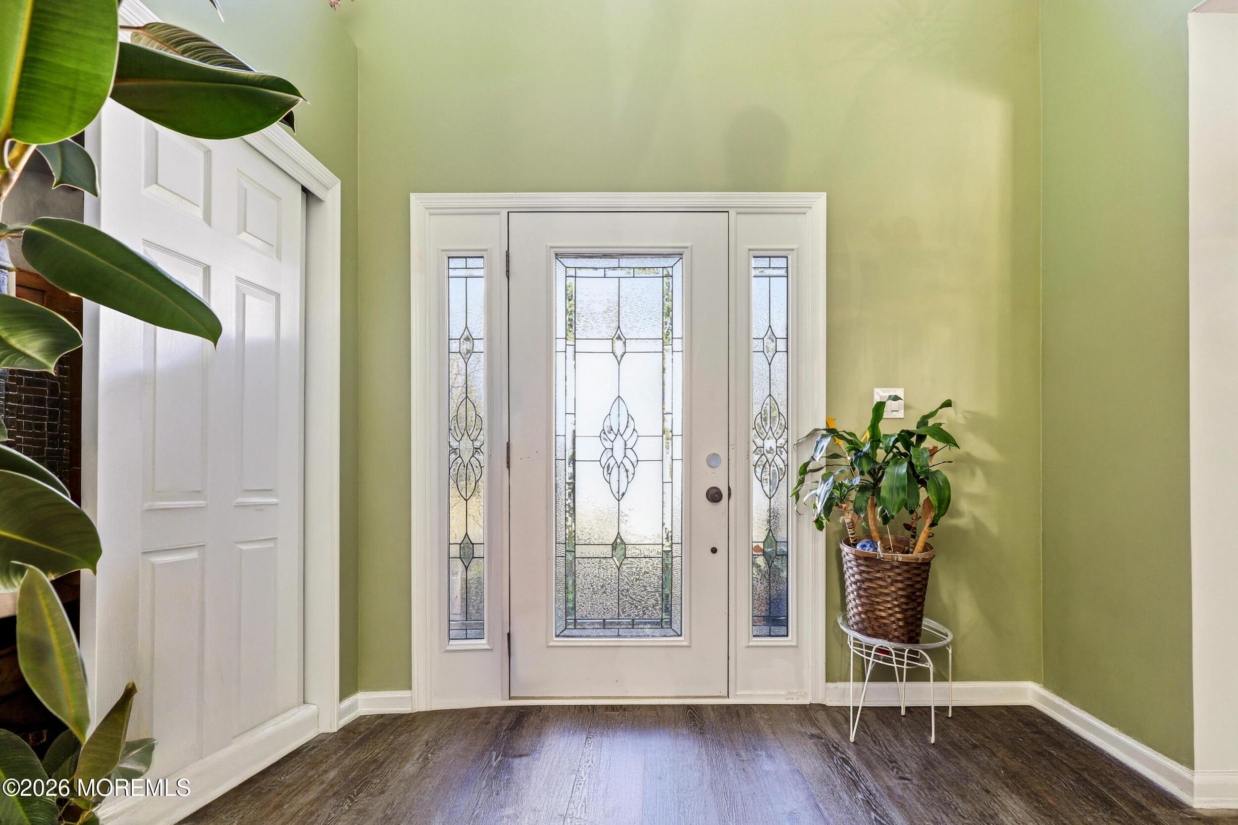 2 Diamond Lane Howell NJ 07731