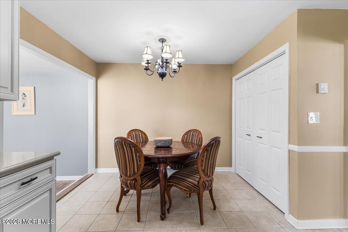 117 Lowens Strasse Freehold NJ 07728