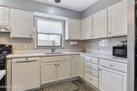 8 Tanglewood Drive Barnegat NJ 08005