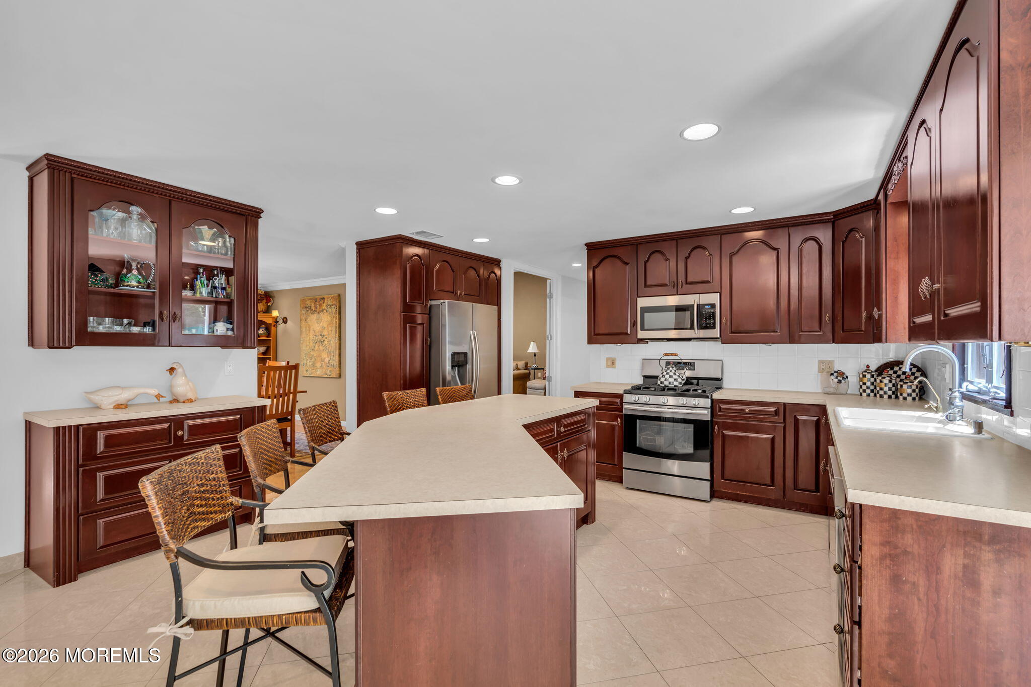 9 Woodcrest Terrace Englishtown NJ 07726