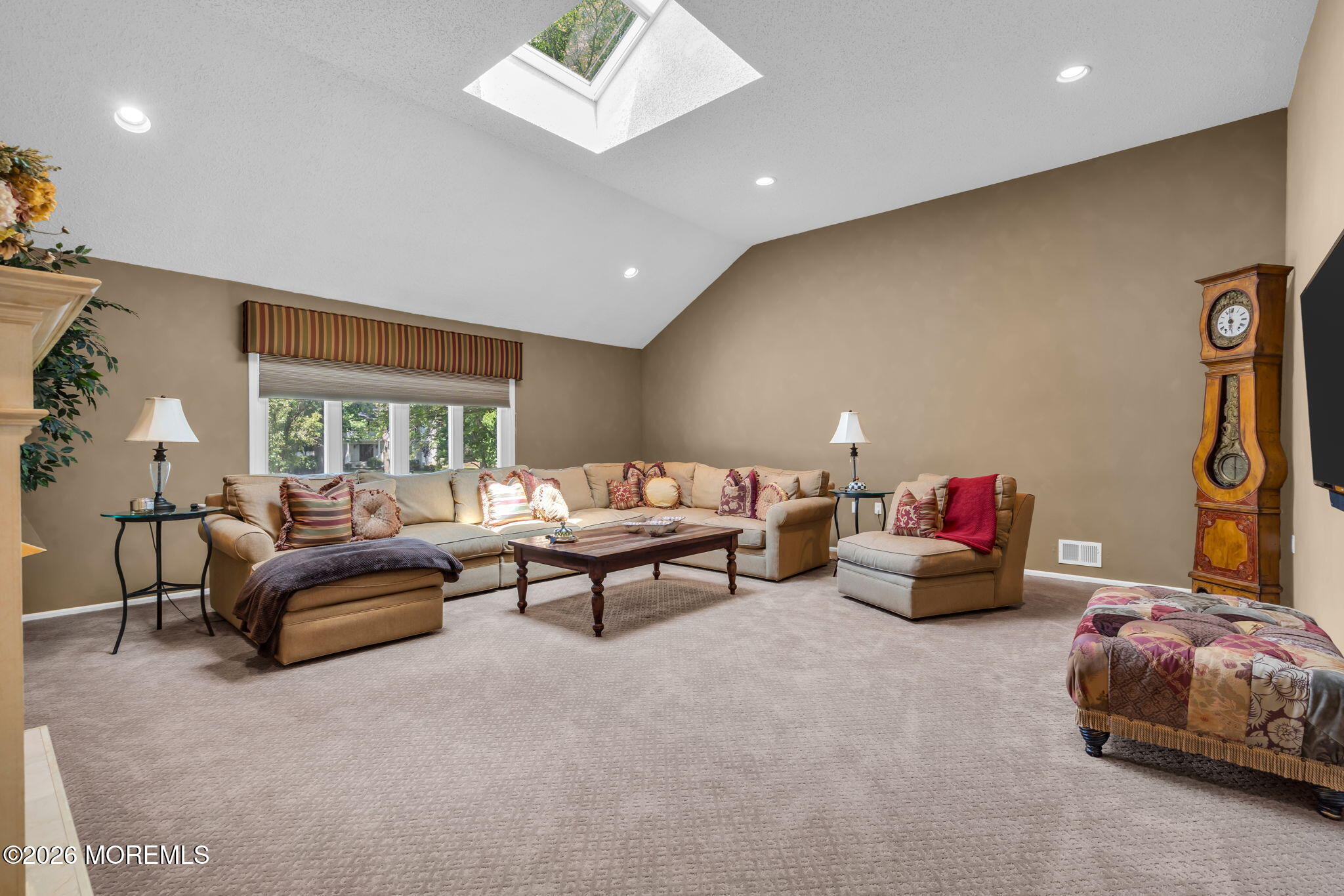 9 Woodcrest Terrace Englishtown NJ 07726