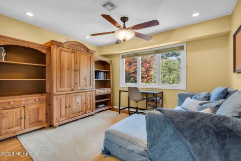 9 Woodcrest Terrace Englishtown NJ 07726