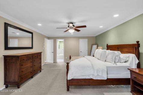 9 Woodcrest Terrace Englishtown NJ 07726