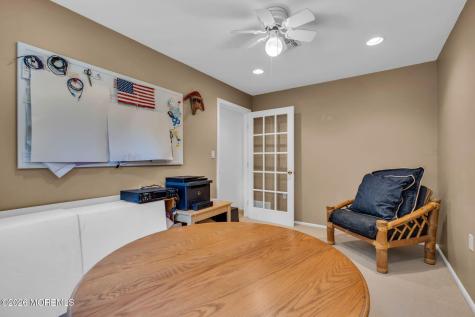 9 Woodcrest Terrace Englishtown NJ 07726