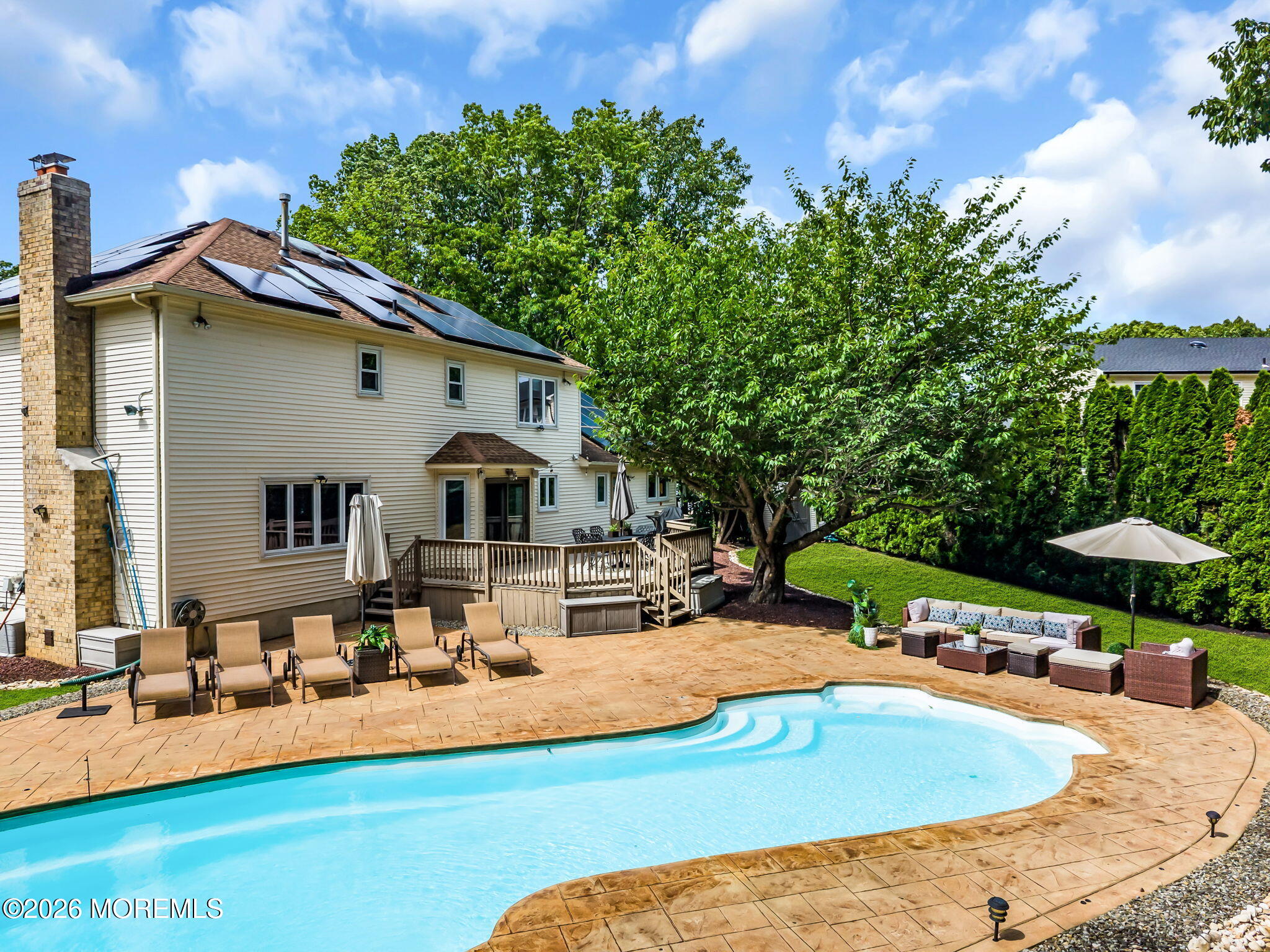 9 Woodcrest Terrace Englishtown NJ 07726
