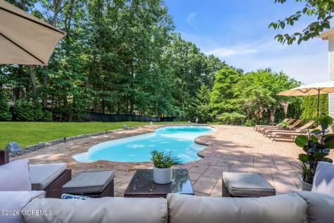 9 Woodcrest Terrace Englishtown NJ 07726