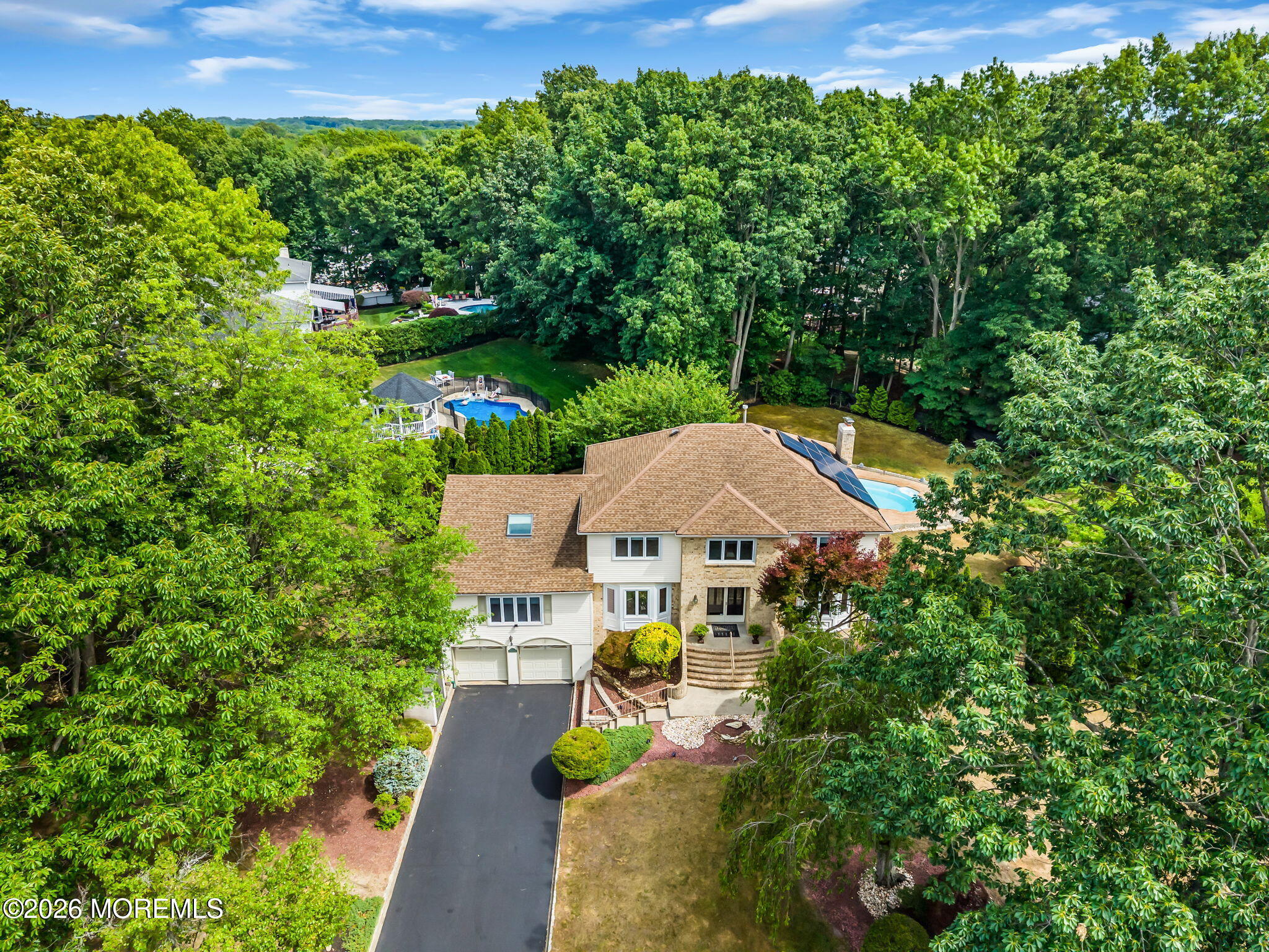 9 Woodcrest Terrace Englishtown NJ 07726