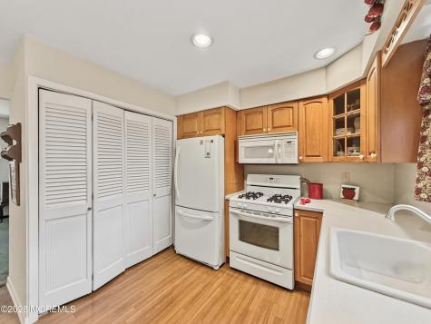 131 Barclay Drive Point Pleasant NJ 08742