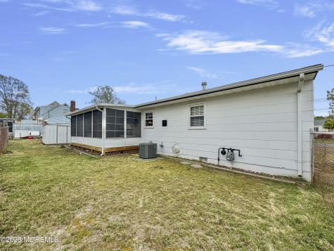 131 Barclay Drive Point Pleasant NJ 08742