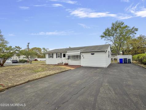 131 Barclay Drive Point Pleasant NJ 08742