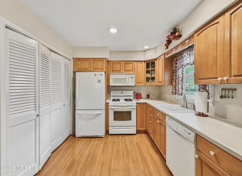 131 Barclay Drive Point Pleasant NJ 08742