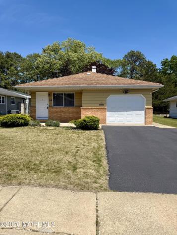 38 Grenada Street Berkeley NJ 08721